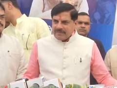 
      
      MP CM urges citizens to listen to PM Modi's 'Mann Ki Baat'
      
      