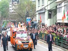 
      
      PM Modi holds roadshow in Gangtok
      
      