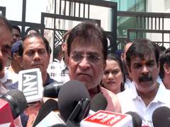 
      
      Security guards were being forced to recite Kalma:  Kirit Somaiya
      
      