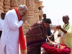 
      
      Amit Shah and his wife offer prayers at Somnath temple in Gujarat
      
      