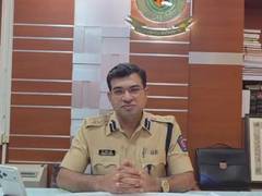 
      
      Maharashtra: Family of four dies due to suspected food poisoning
      
      