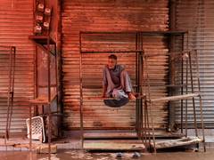 
      
      Pakistan: Lockdown to conserve energy strangles trade 
      
      