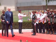 
      
      Italian Defence Minister lays wreath at National War Memorial
      
      