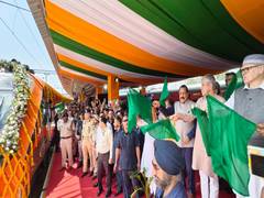 
      
      Direct train service between Jammu and Kashmir set to enhance eas
      
      