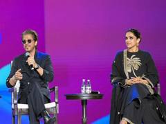 
      
      SRK, Deepika shooting for 'King ' in South Africa
      
      