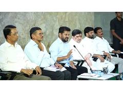 
      
      Government is making efforts to clear all  pending dues of RTC wo
      
      