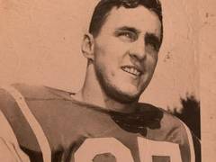 
      
      'Halloween' actor Beau Starr passes away at 81
      
      