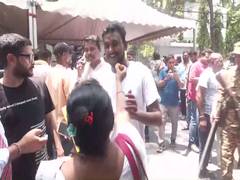 
      
      Jubilation outside Bhabanipur counting centre as BJP lead
      
      