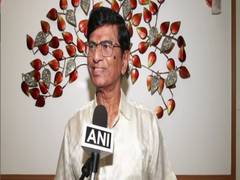 
      
      He wanted to do something for Tamil Nadu: Vijay's father
      
      