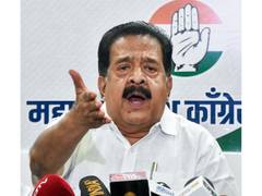 
      
      UDF's Ramesh Chennithala, Chandy Oommen register wins in polls
      
      