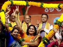 
      
      Odisha CM Majhi celebrates BJP's electoral success in Bhubaneswar
      
      