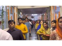 
      
      Uttar Pradesh: Devotees throng Hanuman Setu mandir
      
      