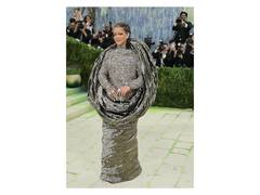 
      
      Rihanna’s liquid metal dress turns heads at Met Gala 2026
      
      