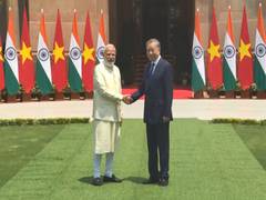 
      
      PM Modi meets Vietnam President To Lam at Hyderabad House
      
      