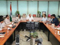 
      
      Delhi Mayor Pravesh Wahi prioritises sanitation, warns strict act
      
      