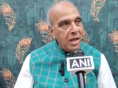 
      
      BJP MP Jagdambika Pal defends EVM integrity amid opposition doubt
      
      