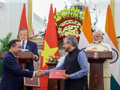 
      
      India-Vietnam strengthen nuclear ties
      
      
