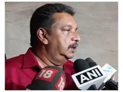 
      
      'Hope Keralam will have new government by early next week'
      
      