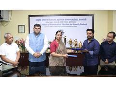
      
      NIPER Raebareli signs MoU with Lofty Laboratories for pharma rese
      
      