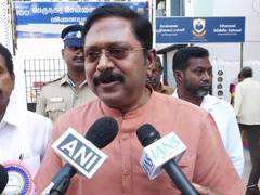 
      
      AMMK extends support to AIADMK, urges Governor to invite EPS
      
      