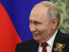 
      
      Putin's stance on meeting Zelenskyy unchanged: Putin's aide
      
      