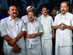 
      
      Congress concludes deliberations on Keralam CM choice
      
      
