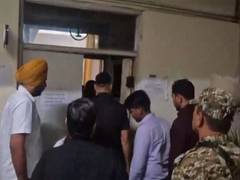 
      
      ED presents Sanjeev Arora before Gurugram sessions court
      
      