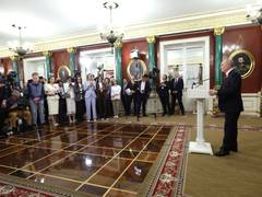 
      
      Putin believes conflict with Ukraine 