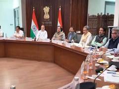 
      
      Amit Shah reviews country's preparedness for floods, heatwave
      
      