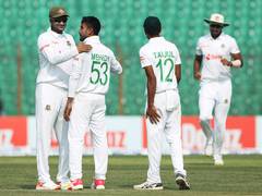 
      
      Bangladesh take 34-run lead over Pakistan on Day 3 of Dhaka Test
      
      
