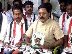 
      
      AMMK Gen Secy TTV Dhinakaran slams TVK over free power order
      
      