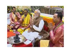 
      
      PM Modi offers prayers at Somnath Temple, attends Amrut Mahotsav
      
      