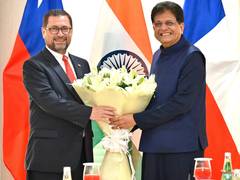 
      
      Piyush Goyal, Chile FM discuss strategic trade partnership and CE
      
      