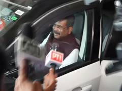 
      
      Dharmendra Pradhan refuses media questions over NEET-UG paper row
      
      