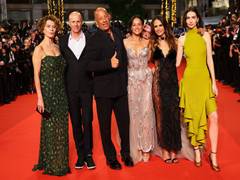 
      
      Vin Diesel breaks down remembering Paul Walker at Cannes
      
      