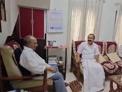 
      
      Congress leader Antony supports Satheesan
      
      