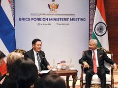 
      
      EAM Jaishankar holds talks focusing on India-Thai cooperation
      
      