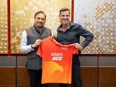 
      
      Simon Hemlot appointed as  Head Coach of Gulf Giants
      
      