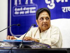 
      
      Mayawati slams SP over alleged remarks against Brahmin community
      
      