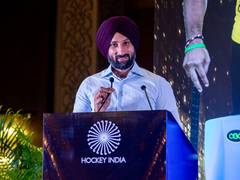 
      
      Sardar Singh and Rani laud Hockey India’s vision
      
      