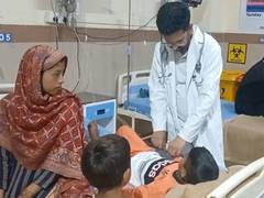 
      
      1 dead, 7 hospitalised after suspected food poisoning in Rajouri
      
      