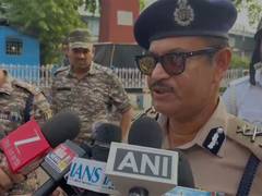 
      
      Kolkata Police holds flag march after protesters clash with cops
      
      
