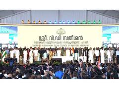 
      
      20 ministers sworn into VD Satheesan-led Keralam Cabinet
      
      