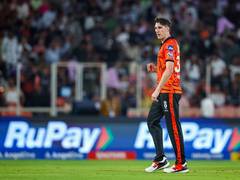 
      
      Cummins, Hussain shine with ball as SRH restrict CSK to 180 
      
      