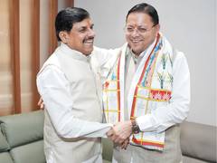 
      
      Uttarakhand CM Pushkar Singh Dhami meets MP CM Mohan Yadav in Jag
      
      
