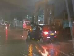 
      
      Karnataka: Heavy rain causes waterlogging, disrupts normal life
      
      
