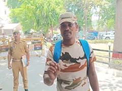 
      
      Kanpur: ITBP personnel reaches police commissioner’s office
      
      
