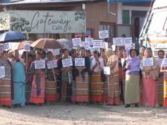 
      
      Mass rally in Manipur demands immediate release of six Naga hosta
      
      