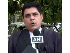 
      
      MP govt cancelled Monalisa Bhosle’s birth certificate; Advocate
      
      