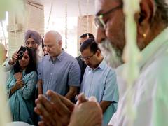 
      
      PIL seeks deregistration of AAP, disqualification of Kejriwal
      
      